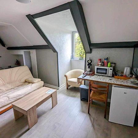 Chez Madame Loic Bed and Breakfast Fere-Champenoise Buitenkant foto