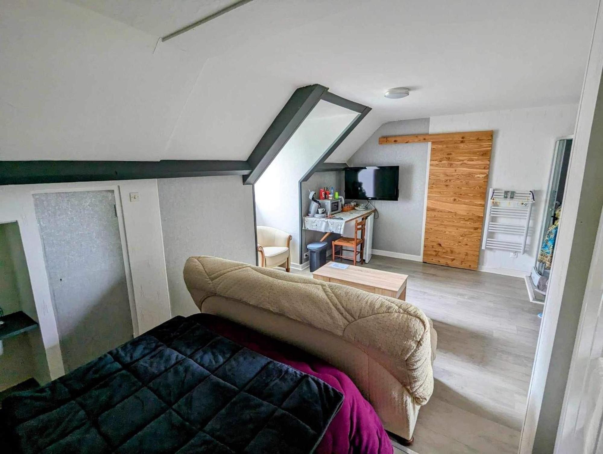 Chez Madame Loic Bed and Breakfast Fere-Champenoise Buitenkant foto
